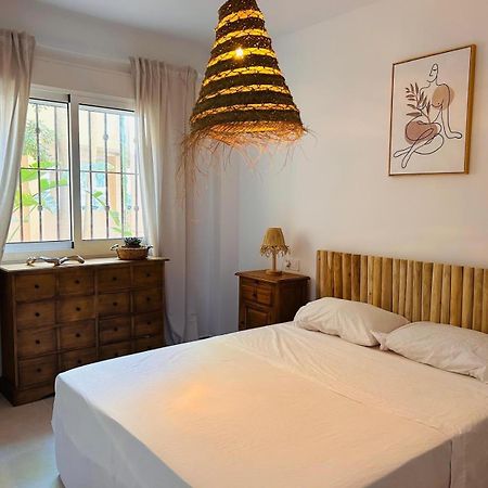 Beachfront Nudist Apartment In Vera Playa Playas de Vera Экстерьер фото