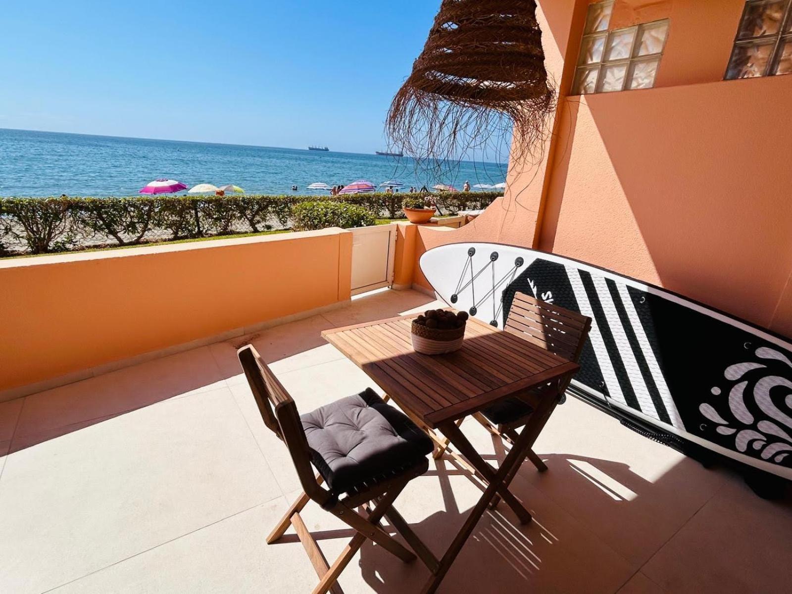 Beachfront Nudist Apartment In Vera Playa Playas de Vera Экстерьер фото